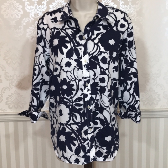 Ralph Lauren Tops - Ralph Lauren Navy & White Floral Button-Down Shirt